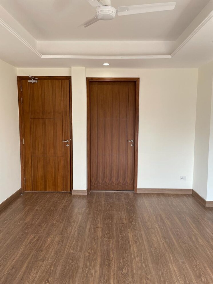 Room, uppal-southend 3 Bedroom 1875 Sq.Ft. Builder Floor In Sector 49 Gurgaon 8056066