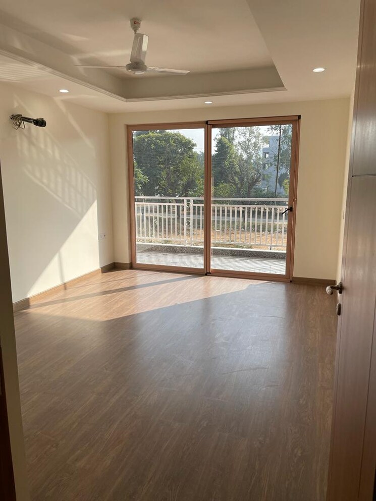 Room, uppal-southend 3 Bedroom 1875 Sq.Ft. Builder Floor In Sector 49 Gurgaon 8056066