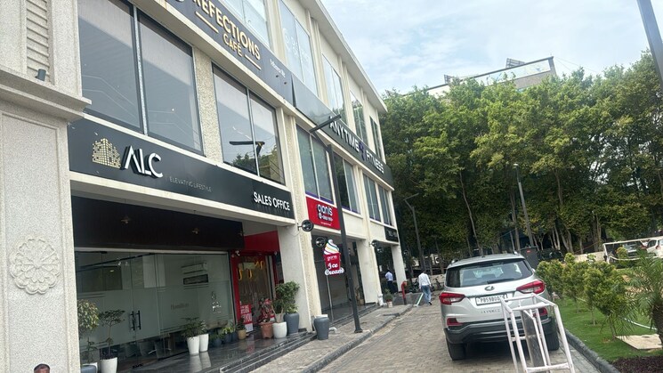 Exterior View, sector 68 Commercial Showroom 121 Sq.Yd. In Sector 68 Mohali 8056072