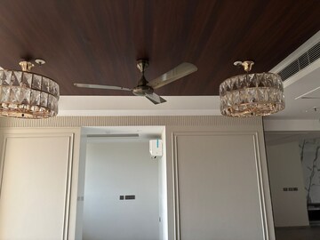 Furnished Amenities in 3 BHK Apartment at Eldeco Utopia, Sector 93a – for Sale