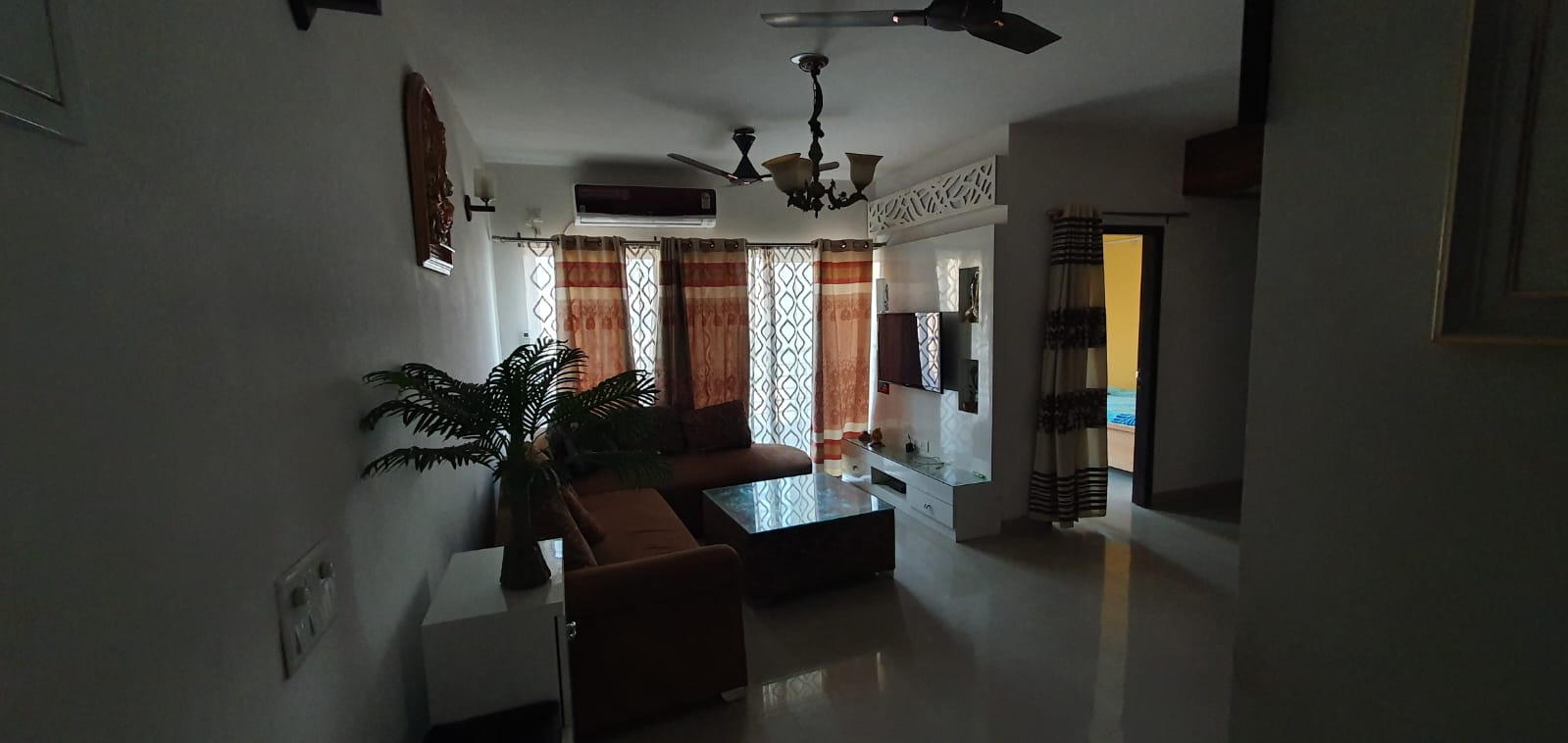 5 BHK + Servant Room,Extra Room Apartment For Sale in Eldeco Utopia