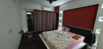 Bedroom in 3 BHK Apartment at Eldeco Olympia, Sector 93a – for Rent