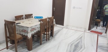 Bedroom in 3 BHK Builder Floor at Sector 23 – for Rent