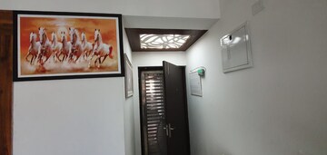 Furnished Amenities in 3 BHK Apartment at Eldeco Olympia, Sector 93a – for Rent