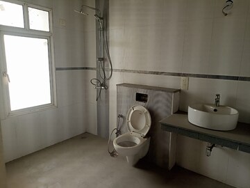 Bathroom in 3 BHK Apartment at Eldeco Olympia, Sector 93a – for Sale