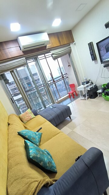 Master Bedroom in 3 BHK Apartment at Lodha Grandeur, Prabhadevi – for Sale