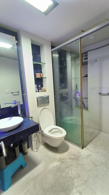 Bathroom in 3 BHK Apartment at Lodha Grandeur, Prabhadevi – for Sale