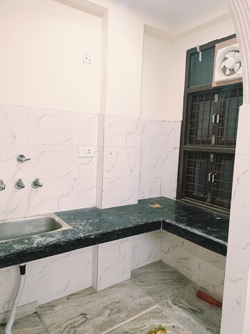 Kitchen in 1 RK Independent House at New Ashok Nagar – for Rent