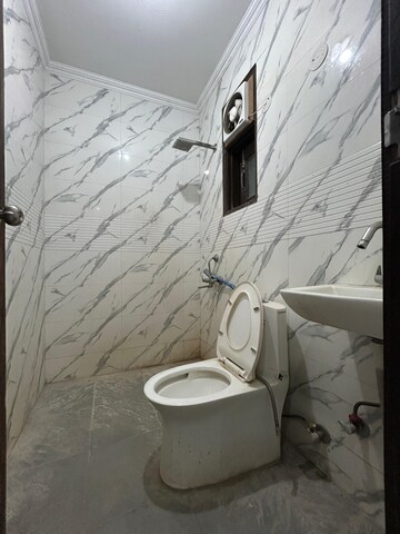 Bathroom in 2 BHK Apartment at Pushp Vihar – for Rent