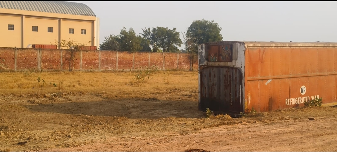 Warehouse For Sale in Dream Home 