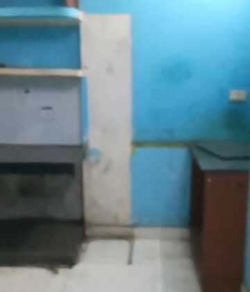 Furnished Amenities in 2 BHK Independent House at Aliganj – for Rent
