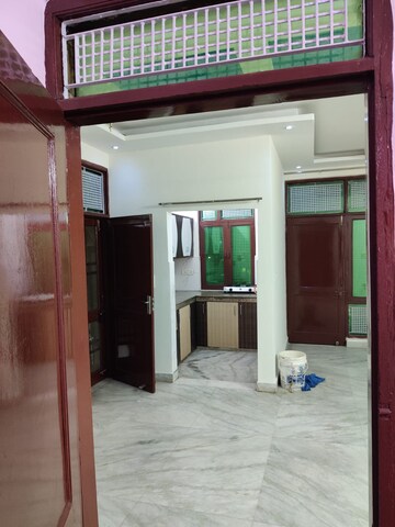 Parking in 2 BHK Builder Floor at Super MIG, Sector 105 – for Rent