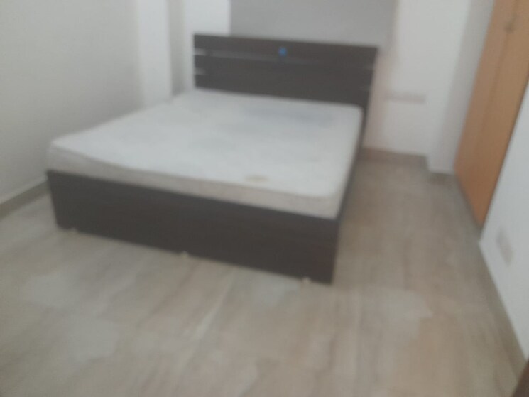 Bedroom, east of kailash 3 Bedroom 160 Sq.Yd. Builder Floor In East Of Kailash Delhi 8056254