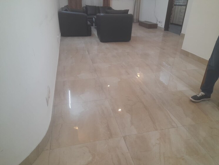 Other, east of kailash 3 Bedroom 160 Sq.Yd. Builder Floor In East Of Kailash Delhi 8056254