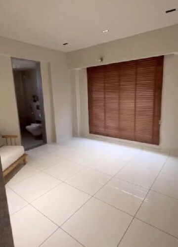 Room in 3.5 BHK Apartment at Smart World One DXP, Sector 113 – for Sale