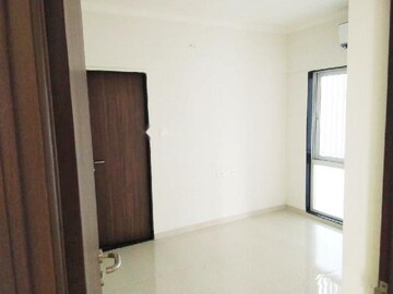 Room in 2 BHK Apartment at Omkar Meridia, Kurla West – for Rent
