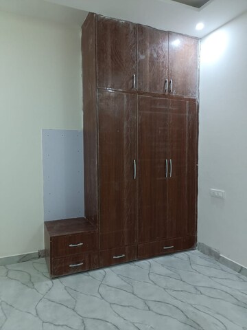 Furnished Amenities in 3 BHK Builder Floor at Kharar Mohali Road – for Sale