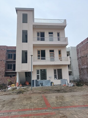 3 BHK Builder Floor For Sale in Kharar Mohali Road