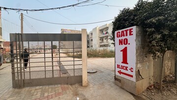 3 BHK Builder Floor – Exterior View View at Kharar Mohali Road - for Sale