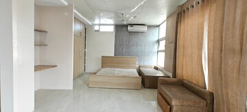 Room in Studio Builder Floor at Lajpat Nagar – for Rent