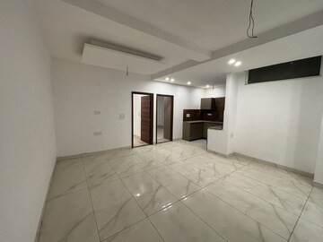 Bedroom in 3 BHK Apartment at Dhakoli Village – for Rent