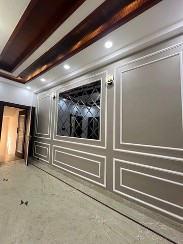 Balcony in 3 BHK Builder Floor at Gyan Khand – for Sale