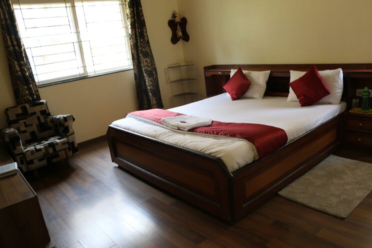 Bedroom, magarpatta-laburnum-park 3.5 Bedroom 1850 Sq.Ft. Apartment In Hadapsar Pune 8056403
