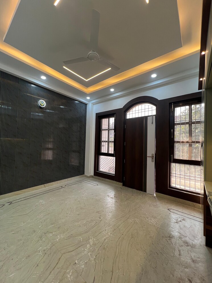 Room, gyan khand 3 Bedroom 1250 Sq.Ft. Builder Floor In Gyan Khand Ghaziabad 8056421
