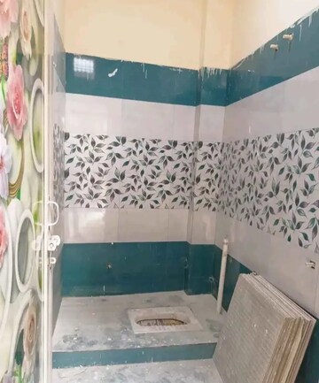 Bedroom in 2 BHK Independent House at Aliganj – for Rent