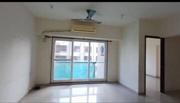 Living Room in 3 BHK Apartment at Chembur – for Rent