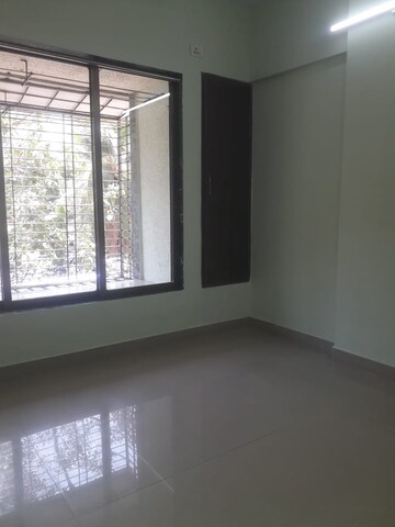 Room in 1 BHK Apartment at Omkar Sai CHS, Lower Parel – for Rent