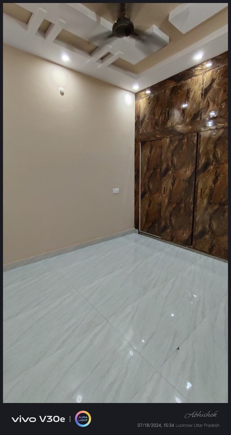 Room, jankipuram 3 Bedroom 2400 Sq.Ft. Villa In Jankipuram Lucknow 8056579