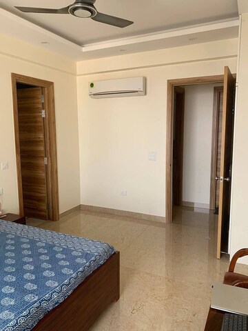 Room in 2 BHK Builder Floor at Palam Vihar Residents Association, Palam Vihar – for Rent