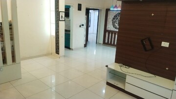2.5 BHK Apartment For Rent in Shriram Luxor, Hennur Road