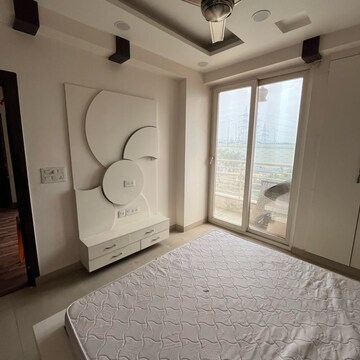 Master Bedroom in 2.5 BHK Apartment at Raj Nagar Extension – for Rent