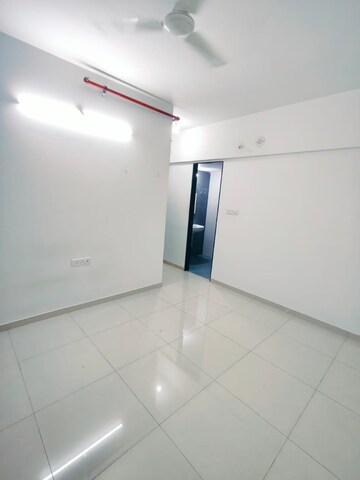Room in 2 BHK Apartment at Shapoorji Pallonji Joyville Hinjewadi, Hinjewadi – for Rent
