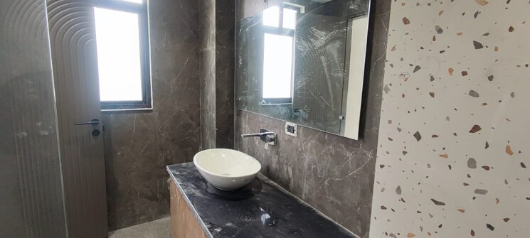 Bathroom, bansal-homes 4 Bedroom 3290 Sq.Ft. Builder Floor In Green Fields Colony Faridabad 8056620