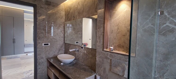 Bathroom, bansal-homes 4 Bedroom 3290 Sq.Ft. Builder Floor In Green Fields Colony Faridabad 8056620