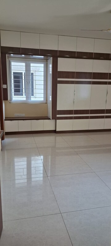 Room in 3 BHK Apartment at Aparna Sarovar Zenith, Nallagandla – for Sale