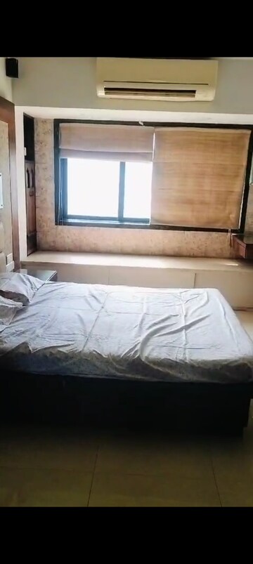 Bedroom in 2.5 BHK Apartment at Shilp Tower, Lower Parel – for Rent