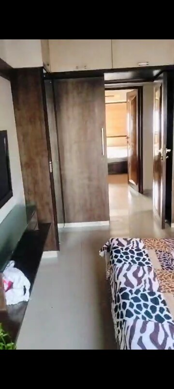 Furnished Amenities in 2.5 BHK Apartment at Shilp Tower, Lower Parel – for Rent