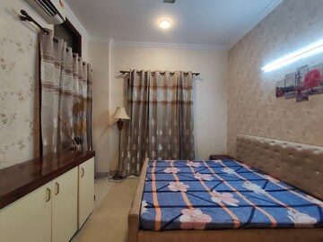Bedroom in 2 BHK Apartment at Saket – for Rent