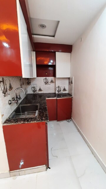 Kitchen in 2.5 BHK Builder Floor at Dwarka Mor – for Rent