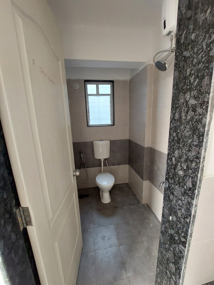 Bathroom, chandrarang-serenity 2 Bedroom 616 Sq.Ft. Apartment In Wakad Pune 8056960