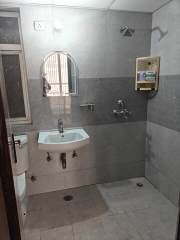 Bathroom in 2 BHK Apartment at Amrapali Riverview, Amrapali Leisure Valley – for Rent