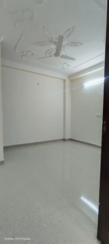 Room in 1 BHK Apartment at Palm Residency Chhatarpur, Chattarpur – for Rent