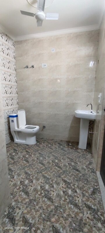 Bathroom in 1 BHK Apartment at Palm Residency Chhatarpur, Chattarpur – for Rent