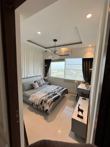 Team Area in 1 BHK Apartment at Piri Majestic Apartment, Chembur – for Sale