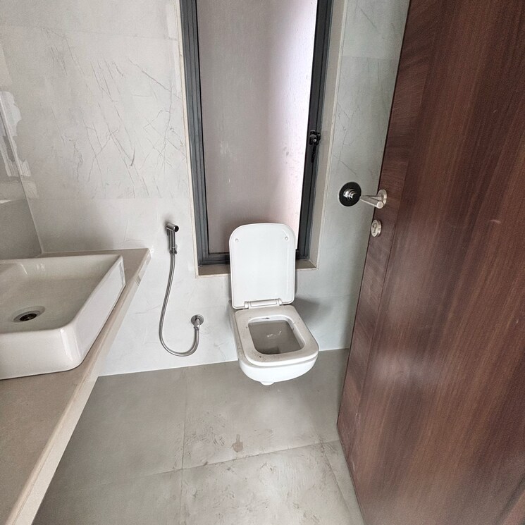Bathroom, arkade-crown 3 Bedroom 1064 Sq.Ft. Apartment In Lic Colony Mumbai 8057120