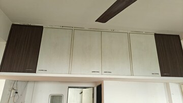 Furnished Amenities in 1 BHK Apartment at Sapphire Lakeside, Powai – for Rent